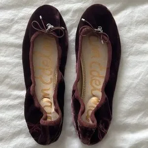 Sam Edelman - deep purple velvet flat - size 9 - worn once